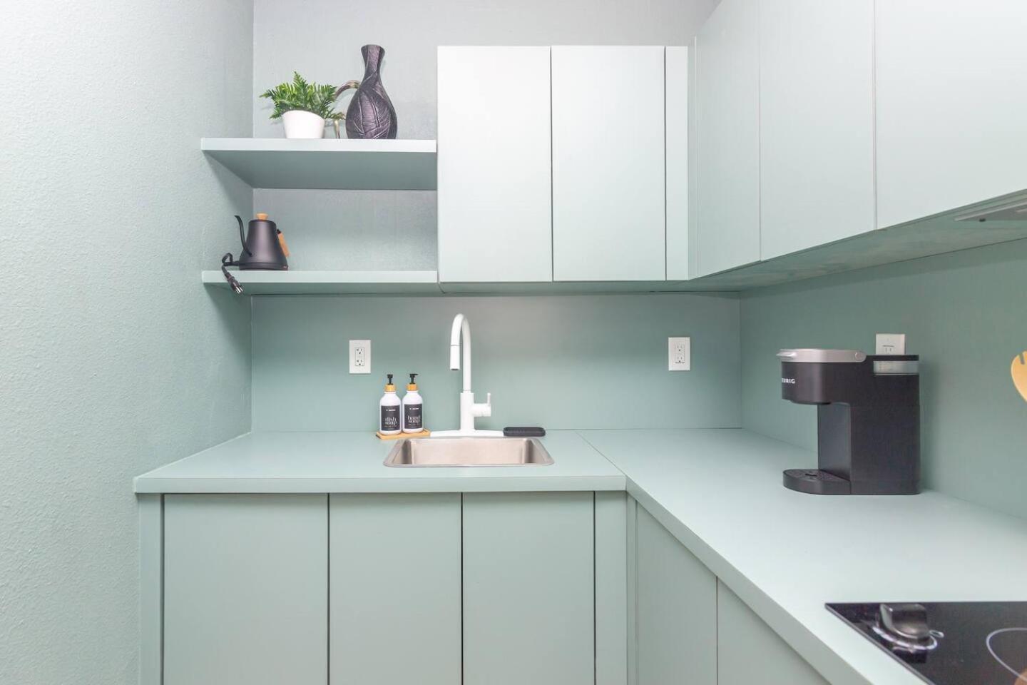 Newly Renovated Stylish Studio In El Portal #2 迈阿密 外观 照片